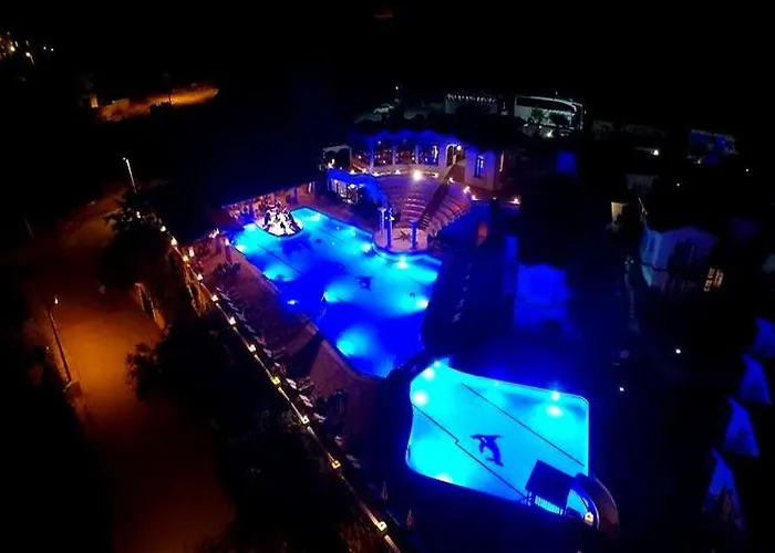 Artemisia Royal Park Club Отель Олудениз