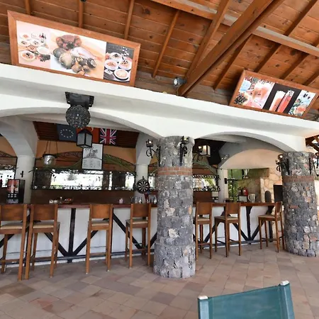 Otel Artemisia Royal Park Club
