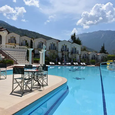 Otel Artemisia Royal Park Club 3*