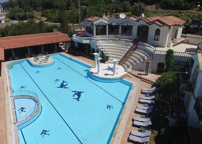 Artemisia Royal Park Club Szálloda 3*