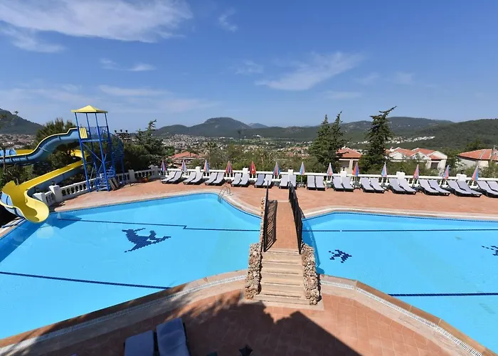 Artemisia Royal Park Club 3* Oludeniz