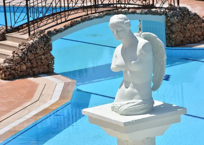 Artemisia Royal Park Club 3* Oludeniz