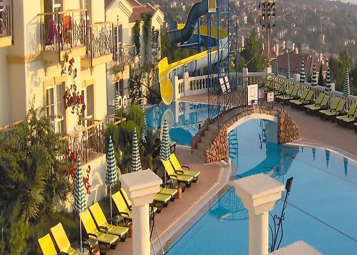 Artemisia Royal Park Club 3* Oludeniz