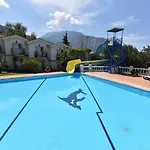 Artemisia Royal Park Club Hotel 3*
