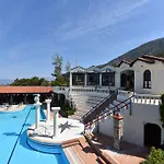 Hotel Artemisia Royal Park Club