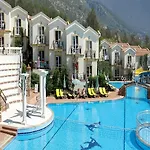 Artemisia Royal Park Club Hotel 3*