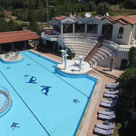 Artemisia Royal Park Club Hotel 3*